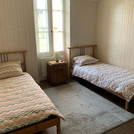 Maison Lushbrooks Moutier-Malcard Exteriör bild